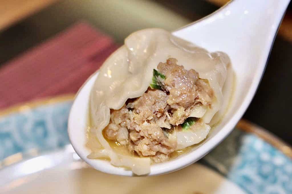 招牌牛肉湯包實拍